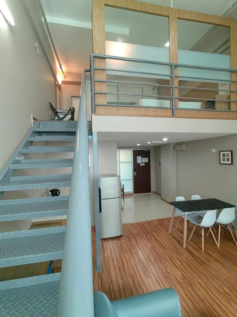 The Ceo Executive Apartment *